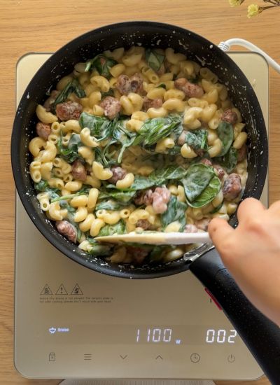 mezclar mac and cheese