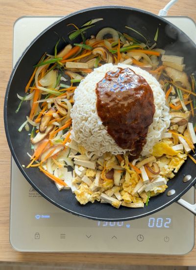 mezclar ingredientes al cocinar