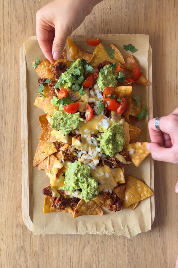 nachos chili con carne