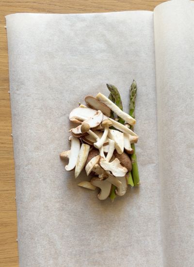 verduras papel de horno