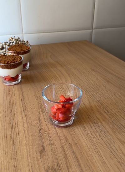 fresas cortadas cheesecake