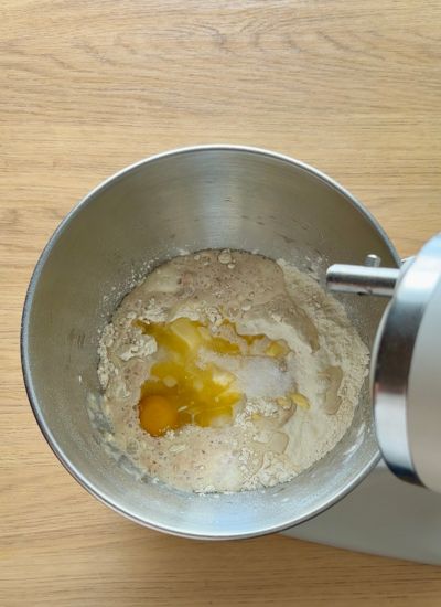 ingredientes para amasar pan