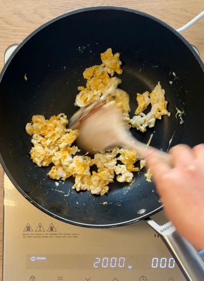 revuelto huevos