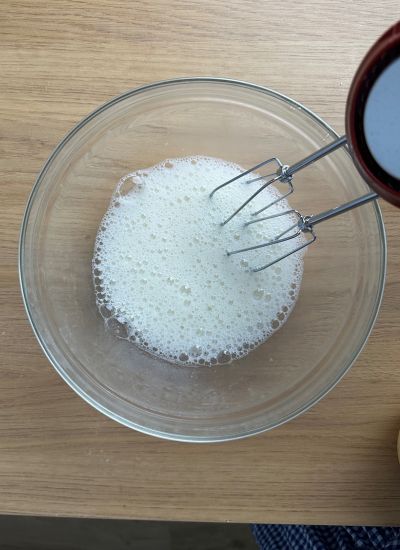 batir claras espuma