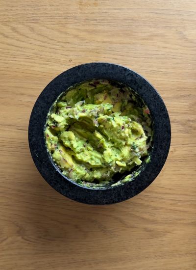 triturar aguacate guacamole