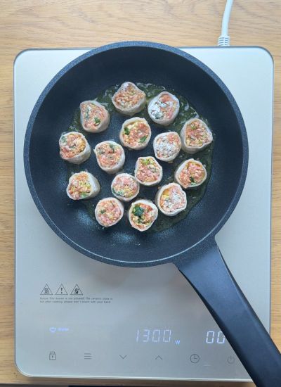 cocinar dumplings papel de arroz